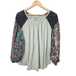 Umgee Paisley Floral Print Long Sleeve Top in Green Mix Size Large